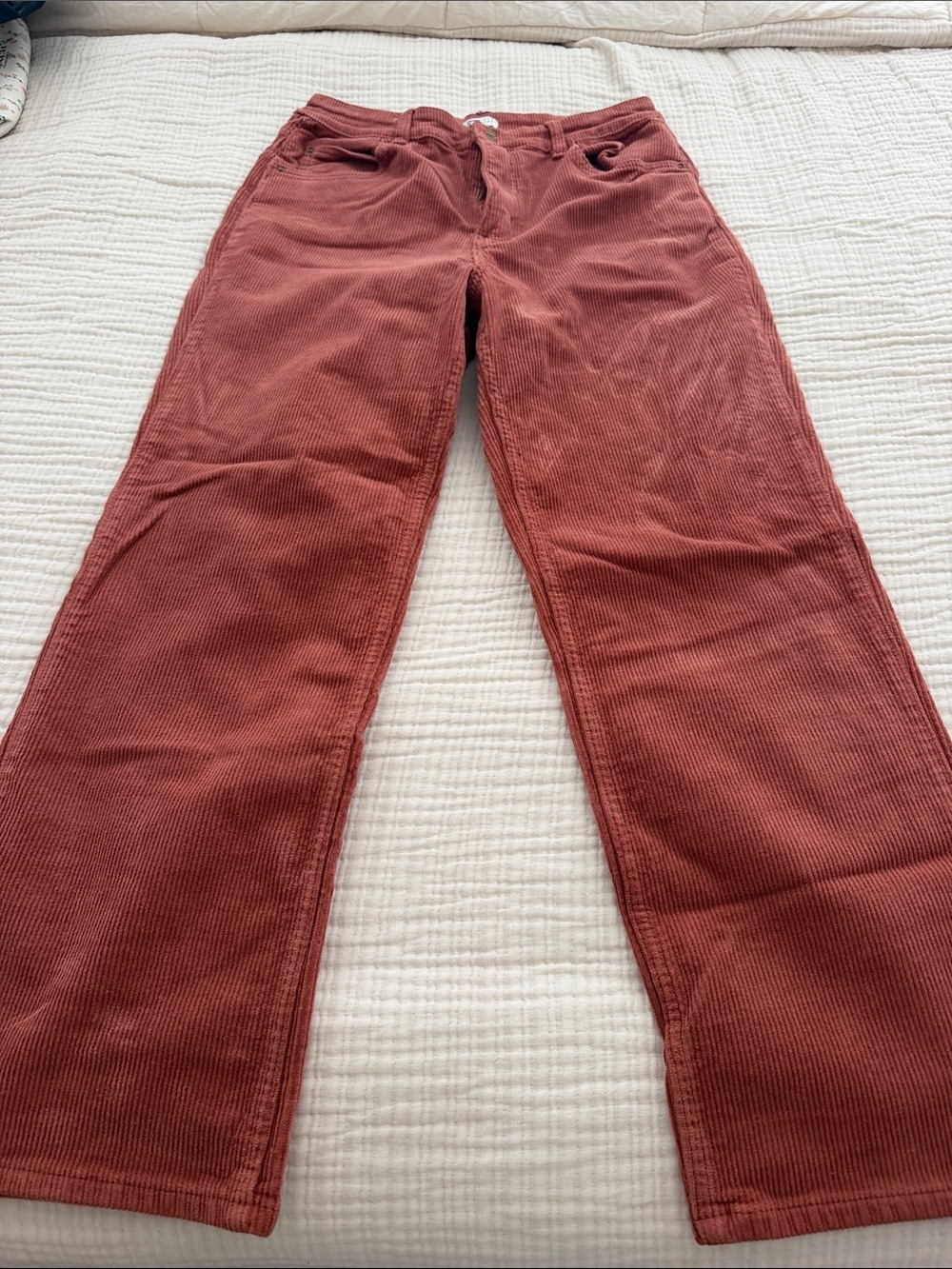 Billabong Wide-Leg Corduroy Jeans in Rust